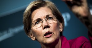 Elizabeth Warren Would 'Absolutely' Back Impeachment If Trump Really Obstructed Justice